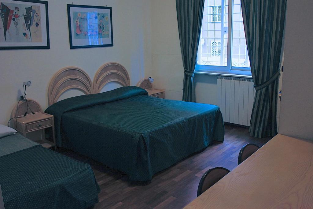 Апарт отель Tourist House Roma Номер фото