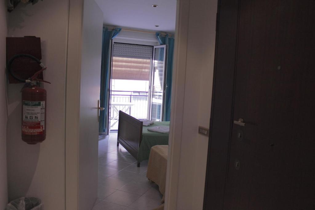 Апарт отель Tourist House Roma Номер фото